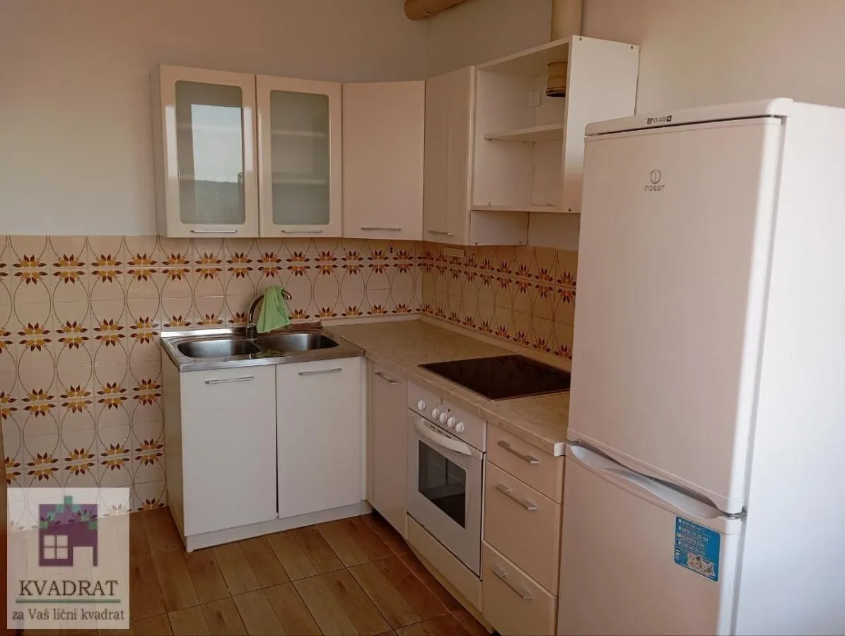 Izdavanje, jednosoban stan, 43m², Obrenovac, Beograd