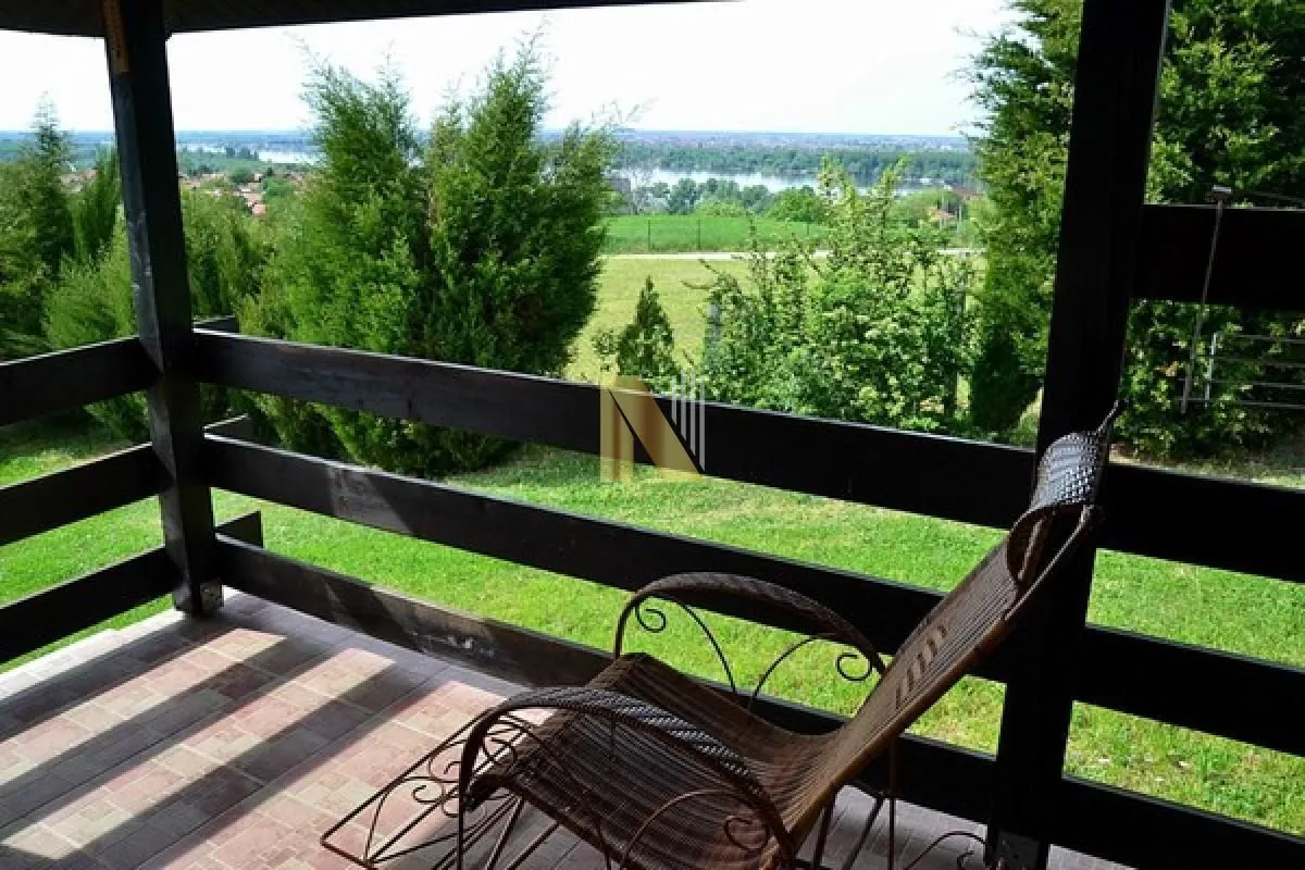 Sale, house, 322m², Ledinci, Petrovaradin