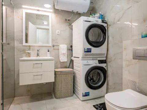 Sale, two bedroom apartment, 63m², Pod Kuk, Tivat - image 57