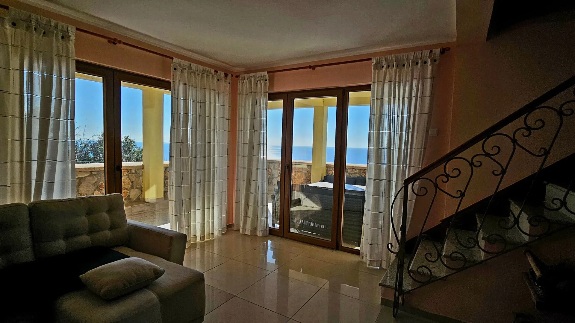 Prodaja, kuća, 143m², Krimovica, Kotor