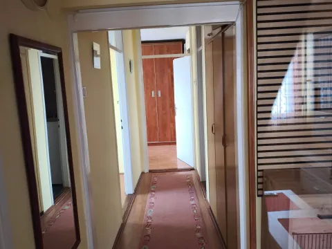 Rent, three bedroom apartment, 70m², Medijana, Niš - image 9