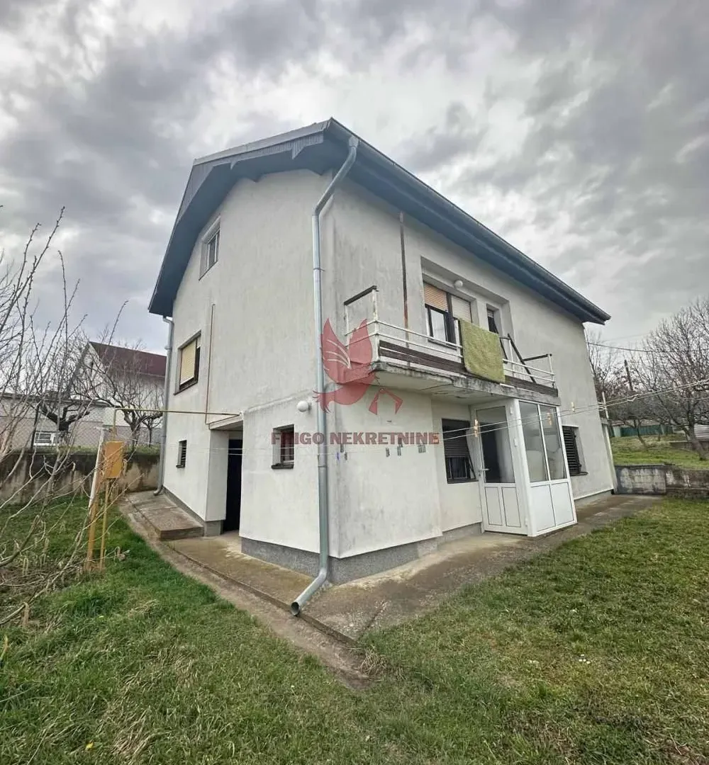 Sale, house, 240m², Mladenovac, Beograd