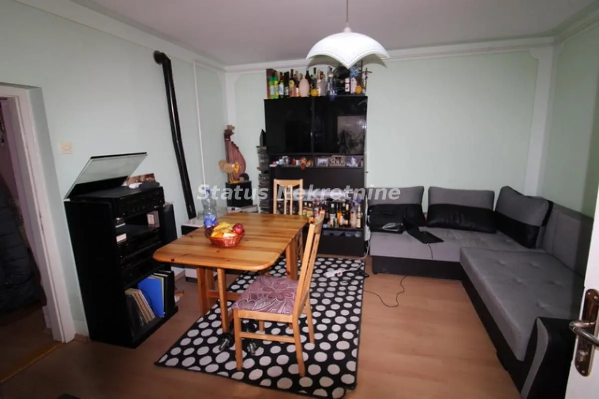 Prodaja, kuća, 181m², Temerin, Novi Sad