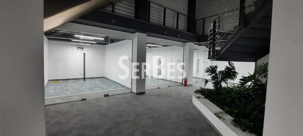 Rent, office space, 305m², Bulevar Oslobodjenja, Novi Sad Sve Podlokacije