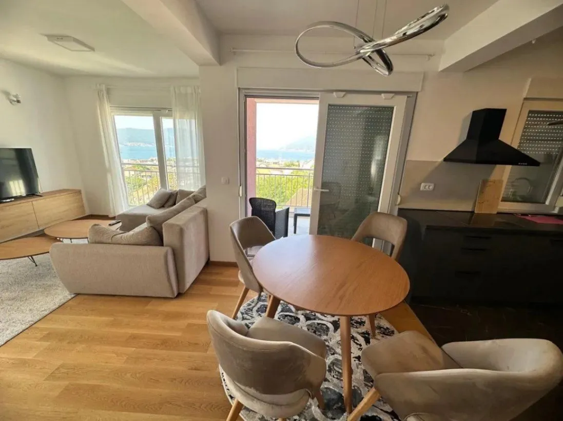 Rent, apartment, 74m², Mažina, Tivat