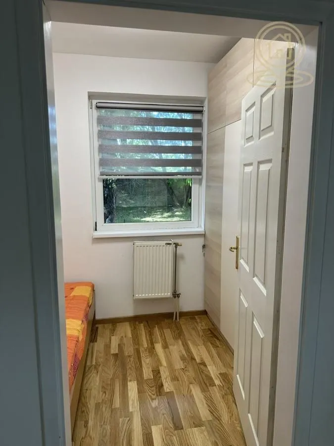 Izdavanje, trosoban stan, 52m², Grbavica, Novi Sad Sve Podlokacije