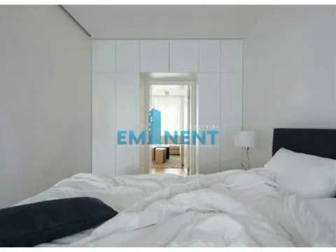 Izdavanje, trosoban stan, 87m², Slavija, Vračar Sve Podlokacije - image 6