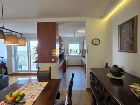 Prodaja, četvorosoban stan, 114m², Sremska Kamenica, Petrovaradin - image 12