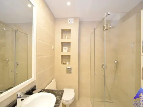 Prodaja, jednosoban stan, 52m², Grad, Kotor - image 11