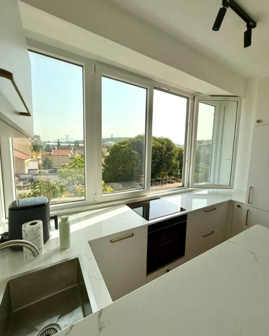 Izdavanje, poslovni prostor, 70m², Centar, Podgorica