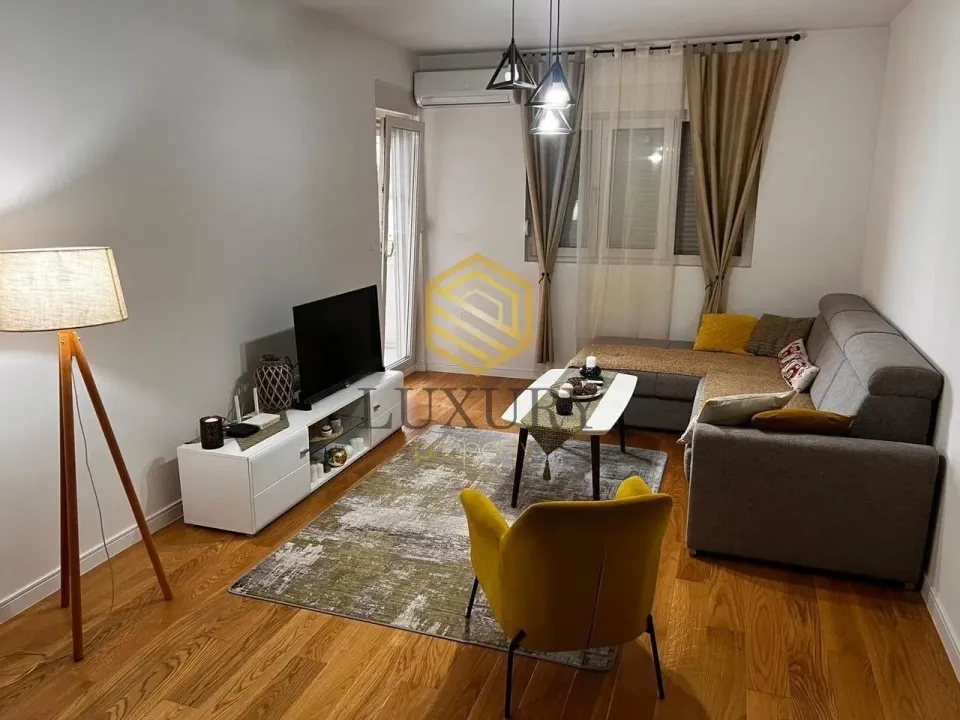 Sale, one bedroom apartment, 49m², Central Point, Podgorica