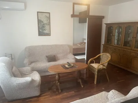 Rent, one bedroom apartment, 50m², Preko Morače, Podgorica - image 11