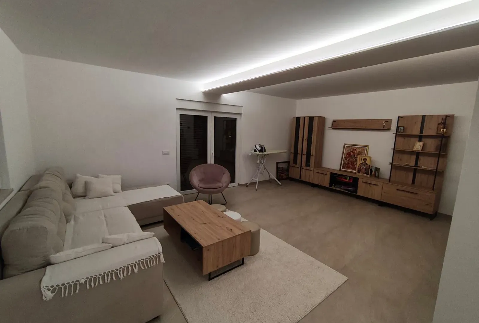 Prodaja, kuća, 292m², Tršić, Loznica