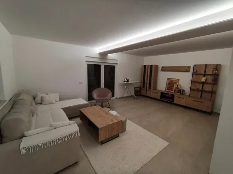 Prodaja, kuća, 292m², Tršić, Loznica - image 4