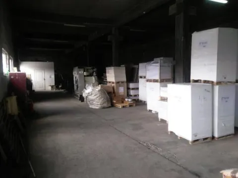 Izdavanje, poslovni prostor, 1600m², Krnjaca, Palilula Sve Podlokacije - image 8