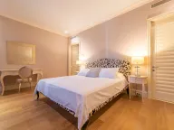 Rent, one bedroom apartment, 119m², Porto Montenegro, Tivat - image 11