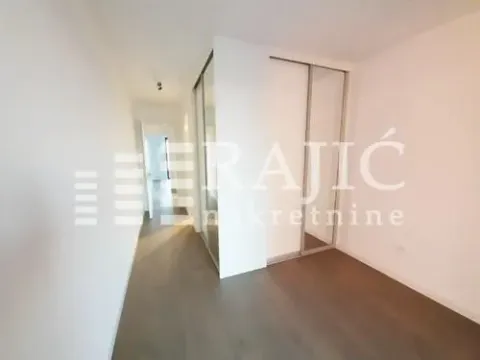 Izdavanje, četvorosoban stan, 127m², Kalemegdan, Beograd - image 7