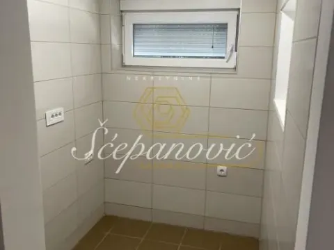 Prodaja, kuća, 67m², Sremska Kamenica, Petrovaradin - image 34