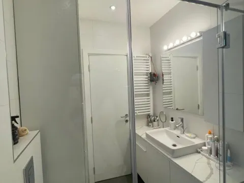 Izdavanje, dvosoban stan, 55m², Vračar Hram, Vračar Sve Podlokacije - image 9