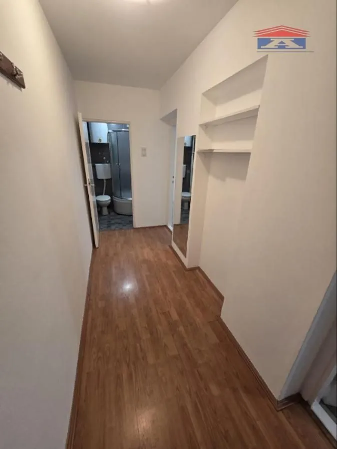 Izdavanje, dvosoban stan, 54m², Železnička Stanica, Novi Sad Sve Podlokacije