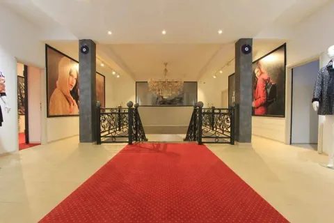 Sale, office space, 718m², Budva, Crna Gora - image 6