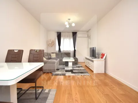 Rent, one bedroom apartment, 49m², Central Point, Podgorica - image 3