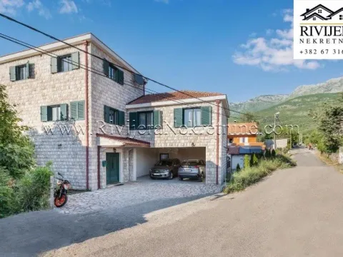 Sale, house, 396m², Kotor, Crna Gora