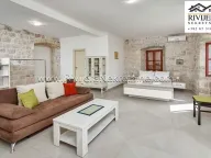 Sale, house, 450m², Dobrota, Kotor - image 38