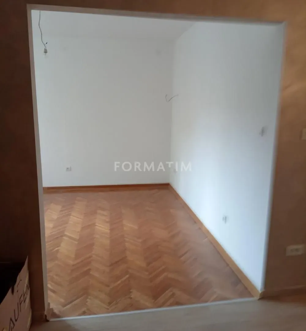 Sale, two bedroom apartment, 72m², Vračar Hram, Vračar Sve Podlokacije