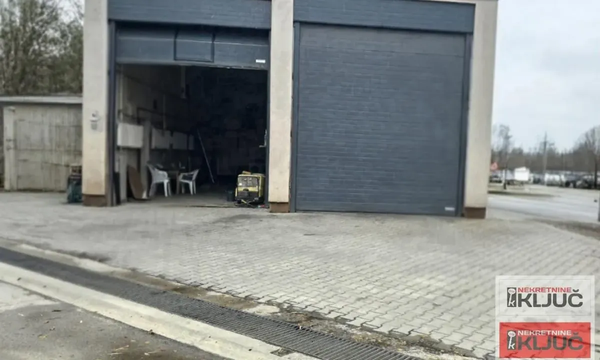 Izdavanje, poslovni prostor, 170m², Veternička rampa, Novi Sad Sve Podlokacije