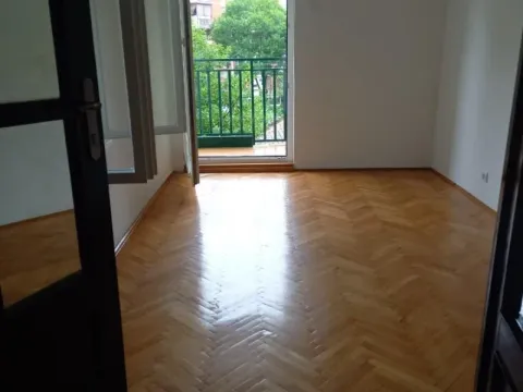 Rent, two bedroom apartment, 60m², Zemun Centar, Zemun Sve Podlokacije - image 2