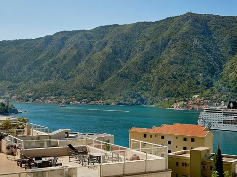Prodaja, dvosoban stan, 75m2, Dobrota, Kotor Prodaja, dvosoban stan, 75m2, Dobrota, Kotor