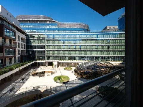 Prodaja, trosoban stan, 203m², Kod Capital Plaze, Podgorica - image 19