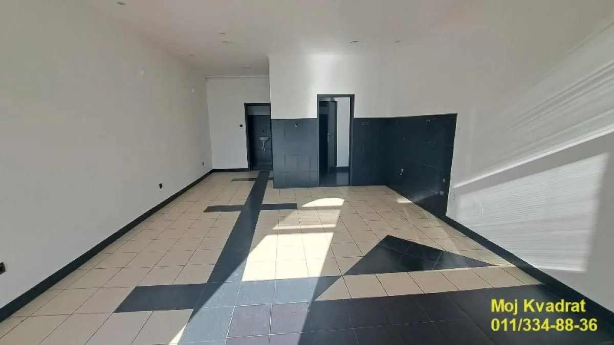 Rent, office space, 1212m², Pančevo, Srbija