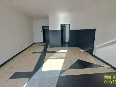 Rent, office space, 1212m², Pančevo, Srbija - image 3
