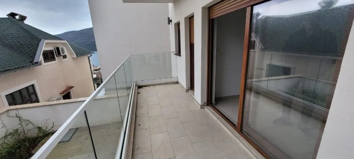 Sale, one bedroom apartment, 50m², Kumbor, Herceg Novi