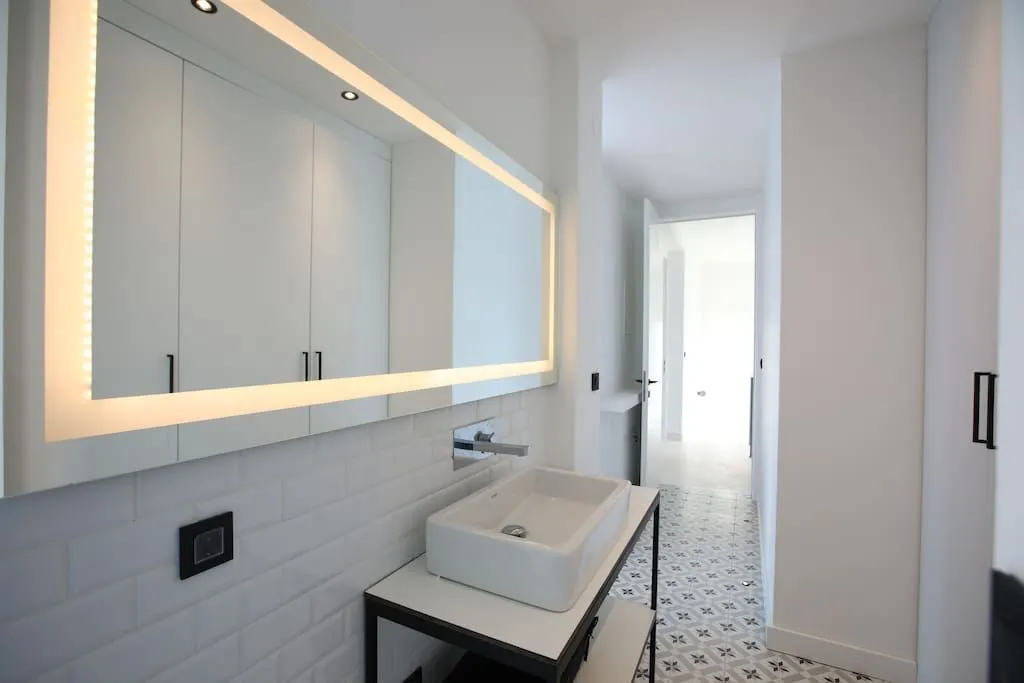 Prodaja, kuća, 676m², Tivat, Crna Gora