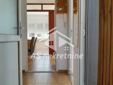 Rent, three bedroom apartment, 80m², Čukarica, Beograd - image 24