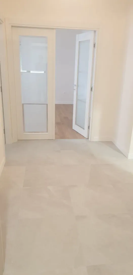 Rent, four bedroom apartment, 96m², City Kvart, Podgorica