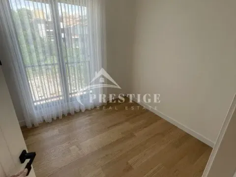 Izdavanje, trosoban stan, 120m², Gorica C, Podgorica - image 10