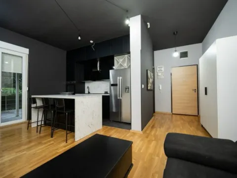 Izdavanje, jednosoban stan, 63m², Momišići, Podgorica - image 3