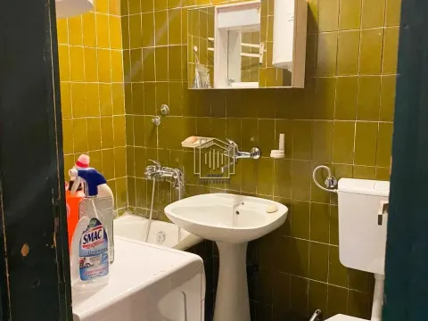 Rent, three bedroom apartment, 96m², Blok 5, Podgorica - image 6