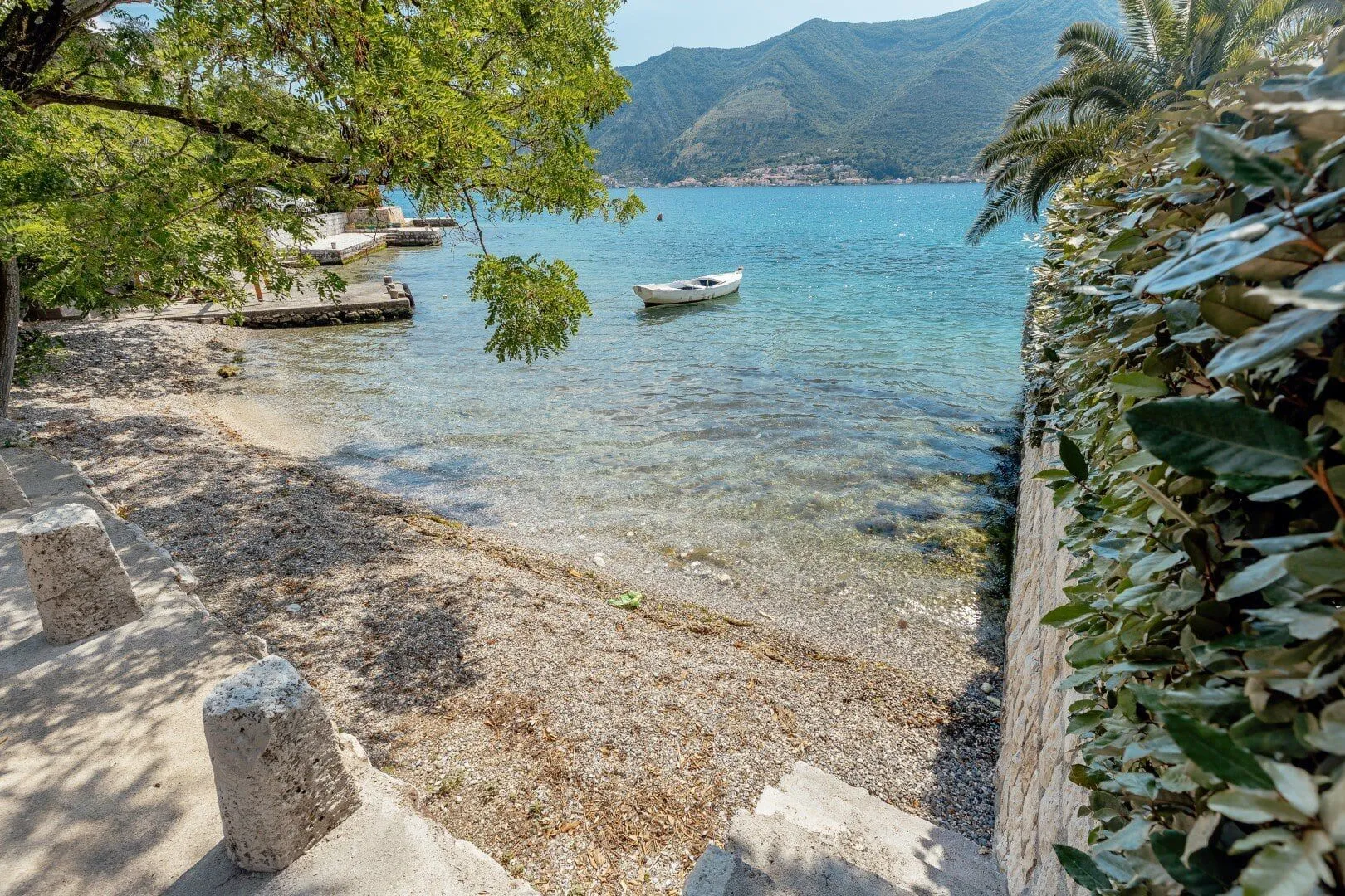 Sale, house, 354m², Kotor, Crna Gora