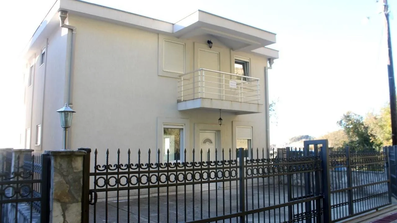 House 327m² with Sea View, Kruče, Ulcinj 2