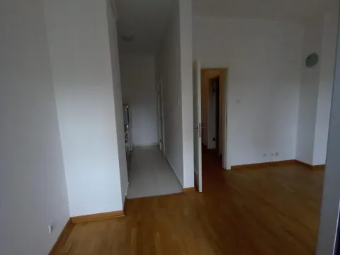 Izdavanje, jednosoban stan, 33m², Banovo Brdo, Beograd - image 7