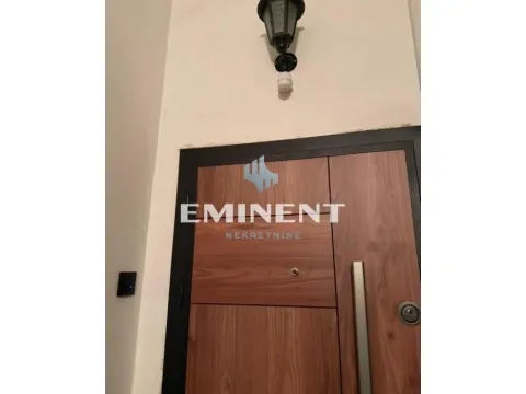 Izdavanje, dvosoban stan, 40m², Cvetkova Pijaca, Zvezdara Sve Podlokacije - image 14