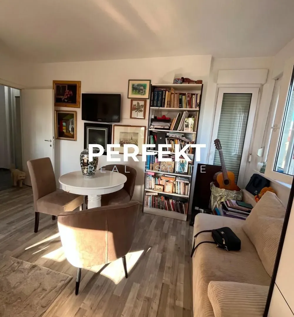 Prodaja, jednosoban stan, 48m², Centar, Pančevo