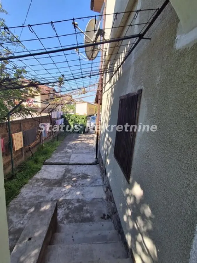 Prodaja, kuća, 185m², Futog, Novi Sad Sve Podlokacije
