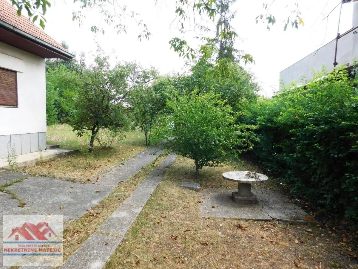 Prodaja, kuća, 40m², Šumaričko jezero, Kragujevac