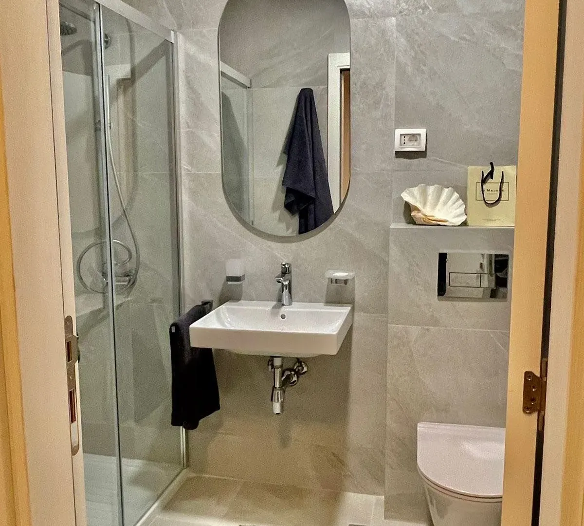 Rent, apartment, 40m², Central Point, Podgorica